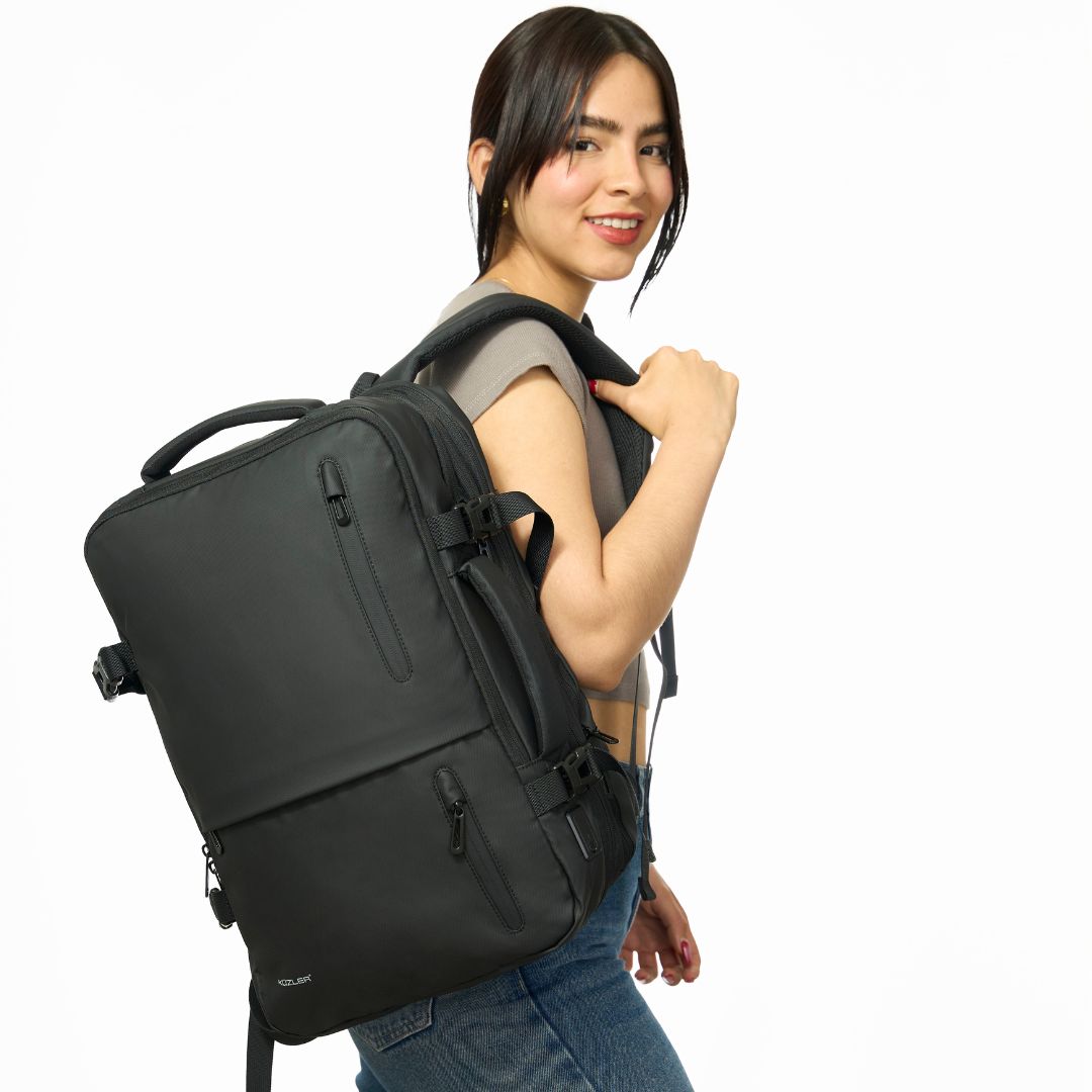 Mochila Premium viaje laptop 15.6" expandible con conector USB