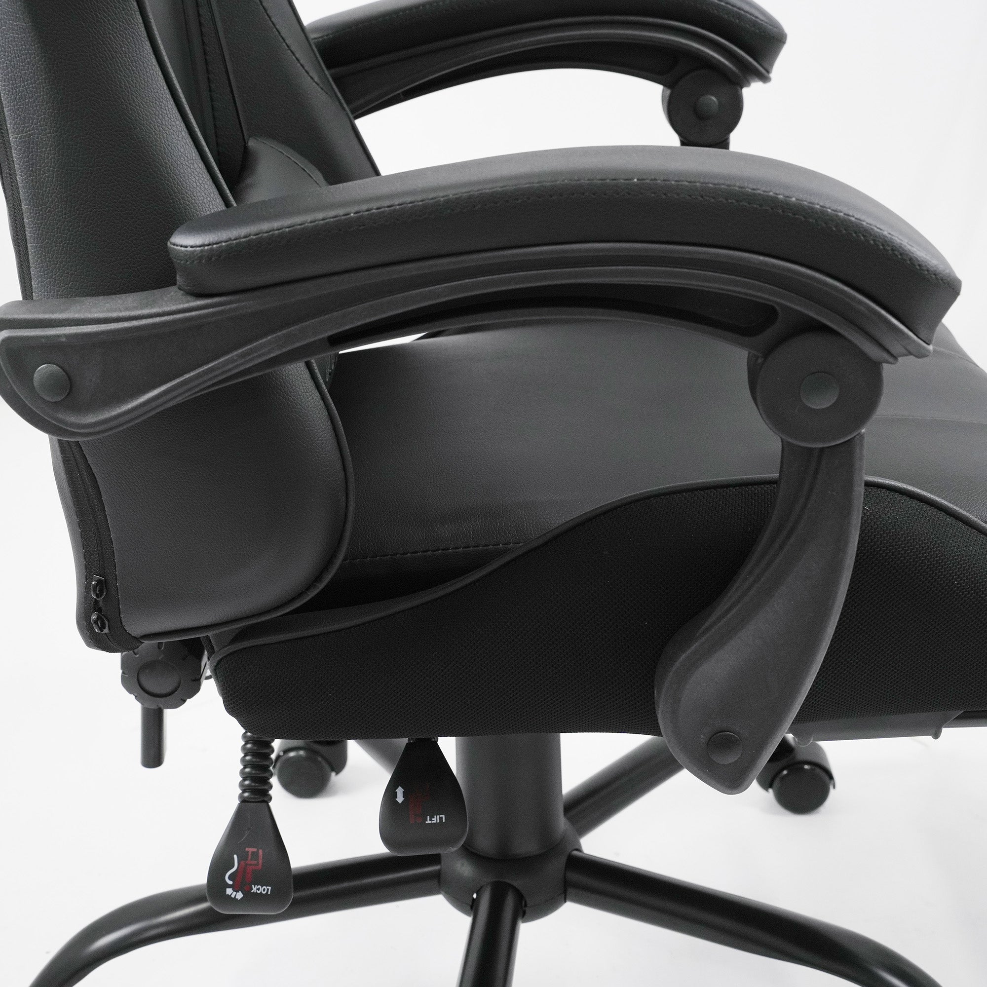 Silla Gamer Kuzler Negra Masajeador Lumbar Reposapiés y Base Metálica RIK-101AB